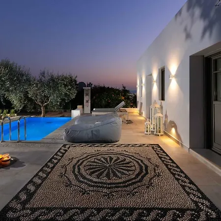 Βίλα Mami's House With Private Pool Πεύκος