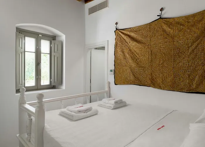 Mami's House With Private Pool Villa