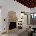 Вилла Mami's House With Private Pool *